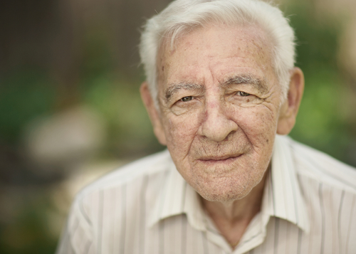 Older man with cataracts 